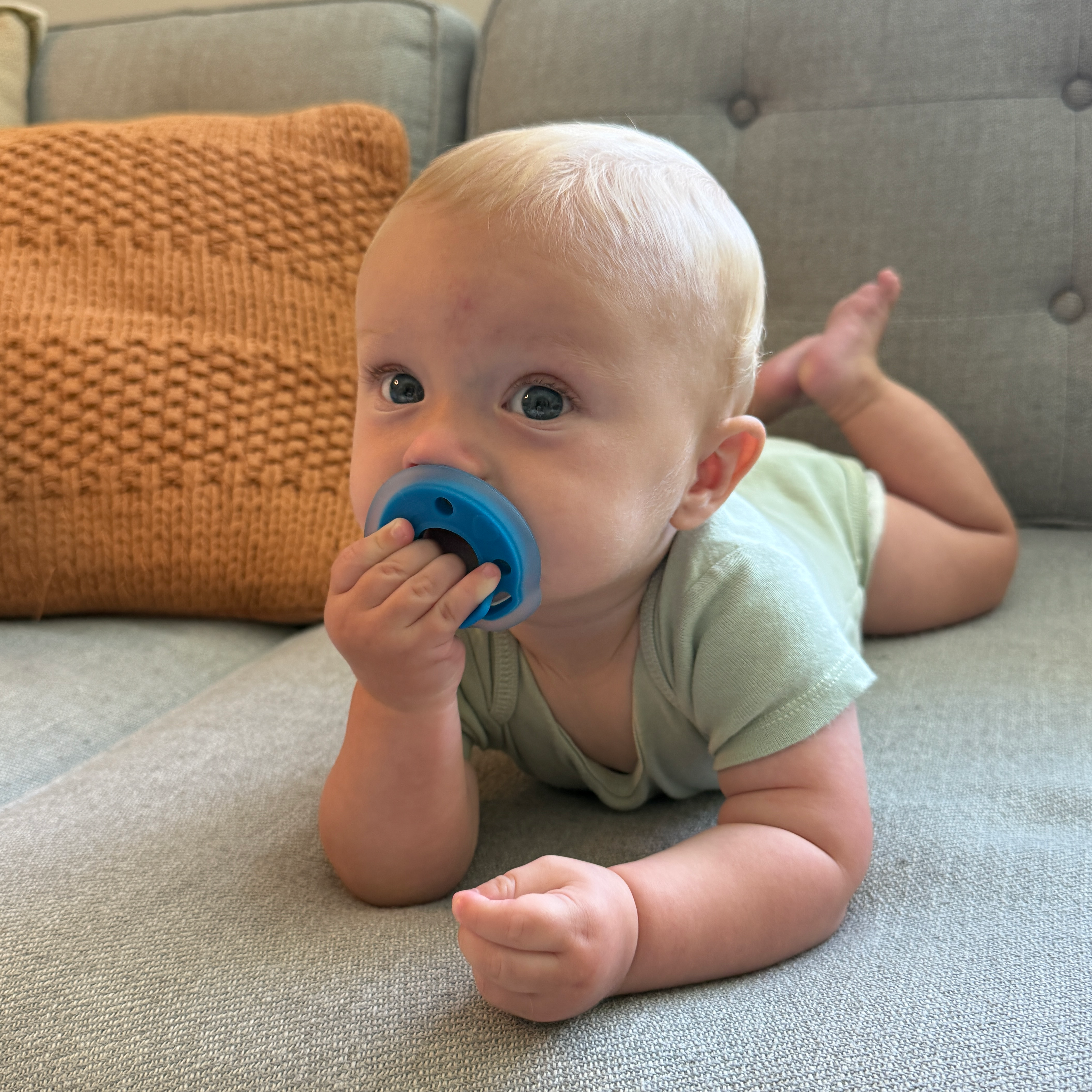 mōmi babypace pacifier 2-set