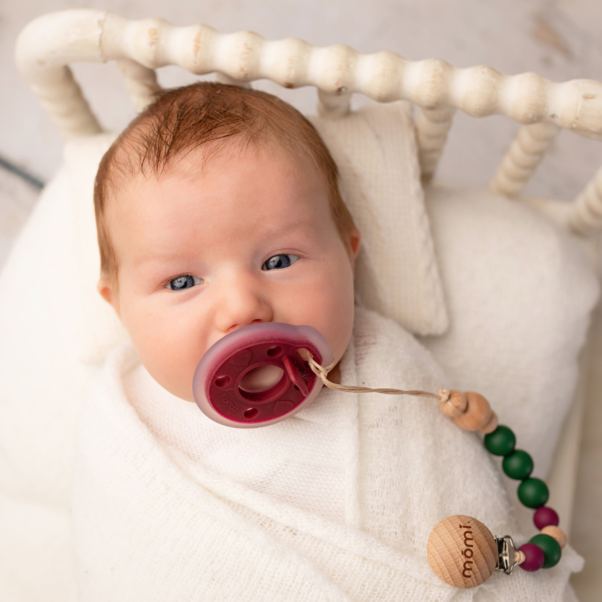 mōmi babypace pacifier gift set - holly