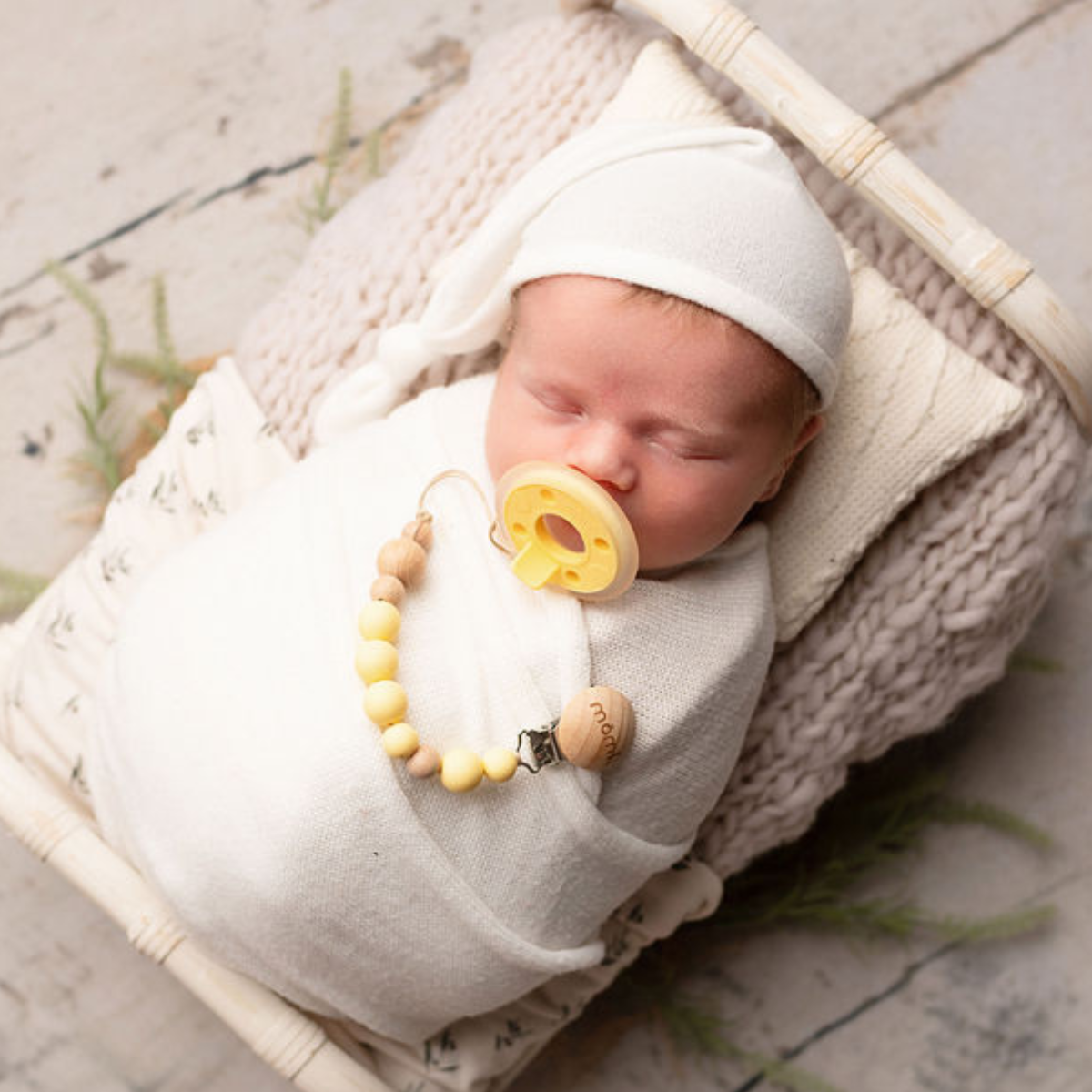 mōmi babypace pacifier gift set - sundrop